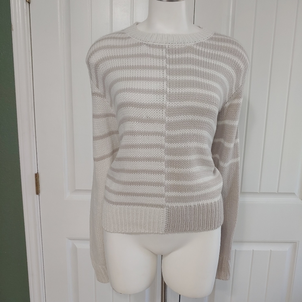 John + Jenn Color Block Striped
Knit Sweater XL